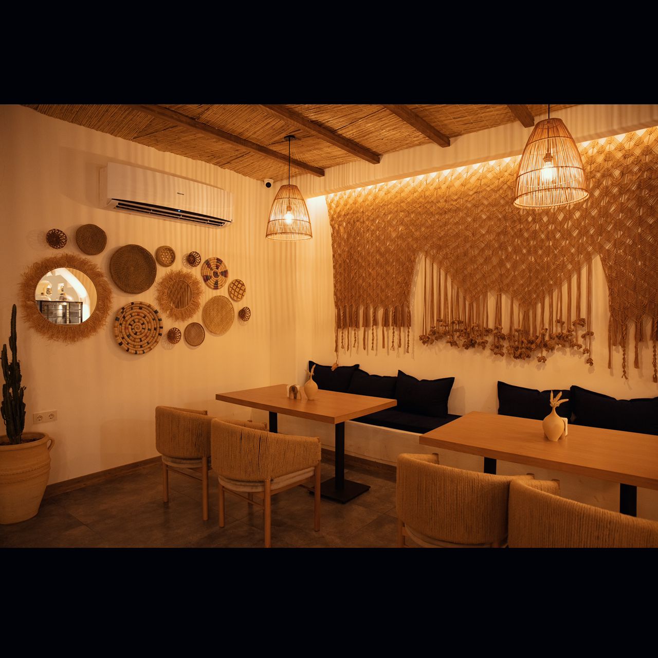 کافه رستوران پترا در یزد، خدمات کافه رستوران پترا در یزد، ایران مشاغل سامانه ثبت مشاغل کشور