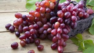 خاصیت شگفت انگیز انگور برای سلامتی و پوست
