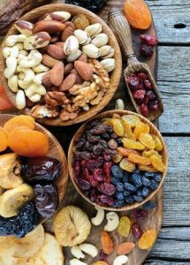 آجیل شب یلدا چیست