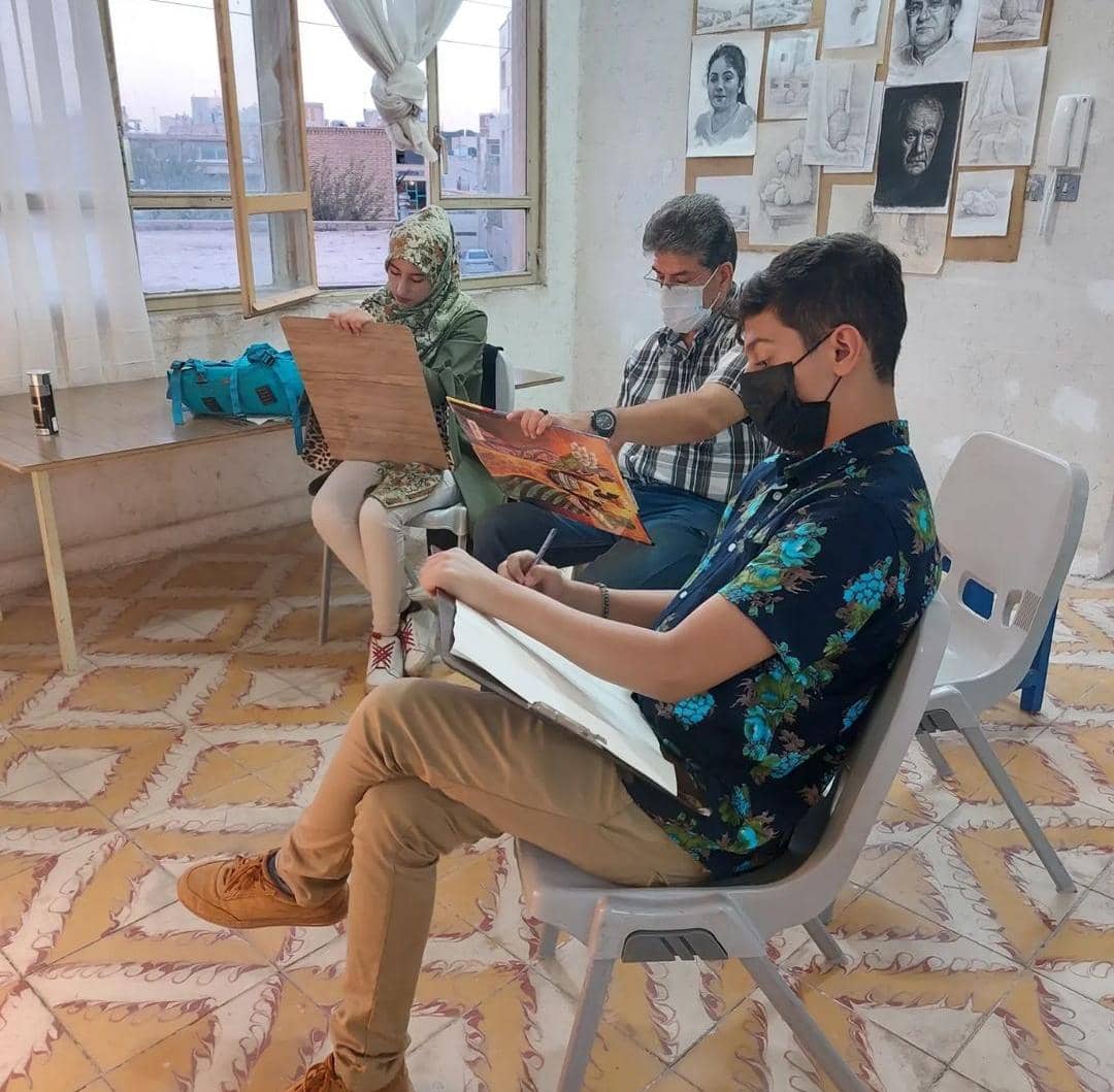 آموزشگاه آزاد هنرهای تجسمی بهار در شاهرود