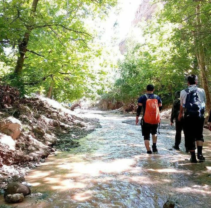 اقامتگاه بومگردی پدر در امرودک مشهد