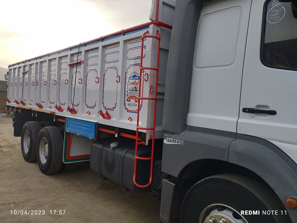 اتاقسازی ماشین سنگین ایرانمهر در بروجرد