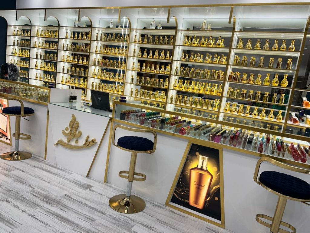 فروشگاه عطر باران در بندرعباس