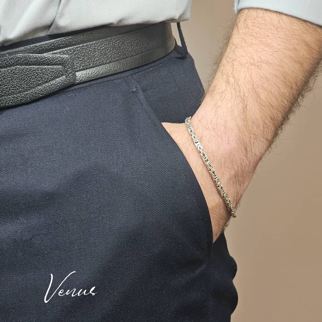 فروشگاه نقره و بدلیجات ونوس در رشت