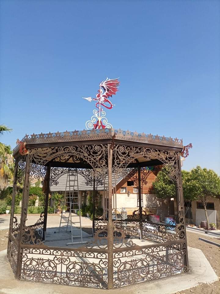 تولید و ساخت تمام سازه های فلزی قصر کورد در ساوه