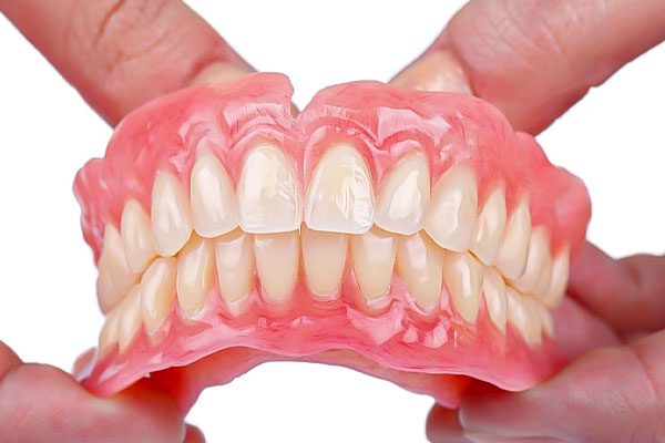 تفاوت دندان متحرک و مصنوعی چیست ؟ ، ایران مشاغل سامانه برتر ثبت مشاغل کشور