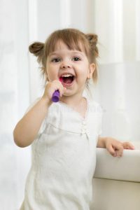 همه چیز درباره مسواک زدن کودکان