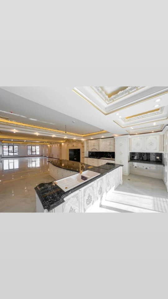 طراحی و اجرای صنایع ام دی اف کابینت رومی و هایگلاس موسوی در تبریز