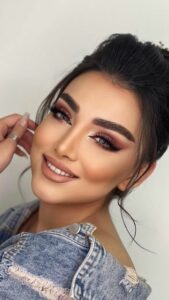 ترفندهای ماندگاری آرایش صورت