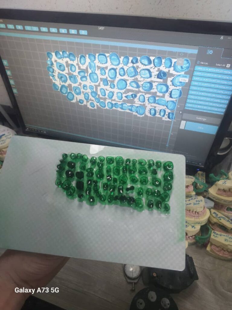 لابراتوار پروتزهای دندانی پارس در رودسر