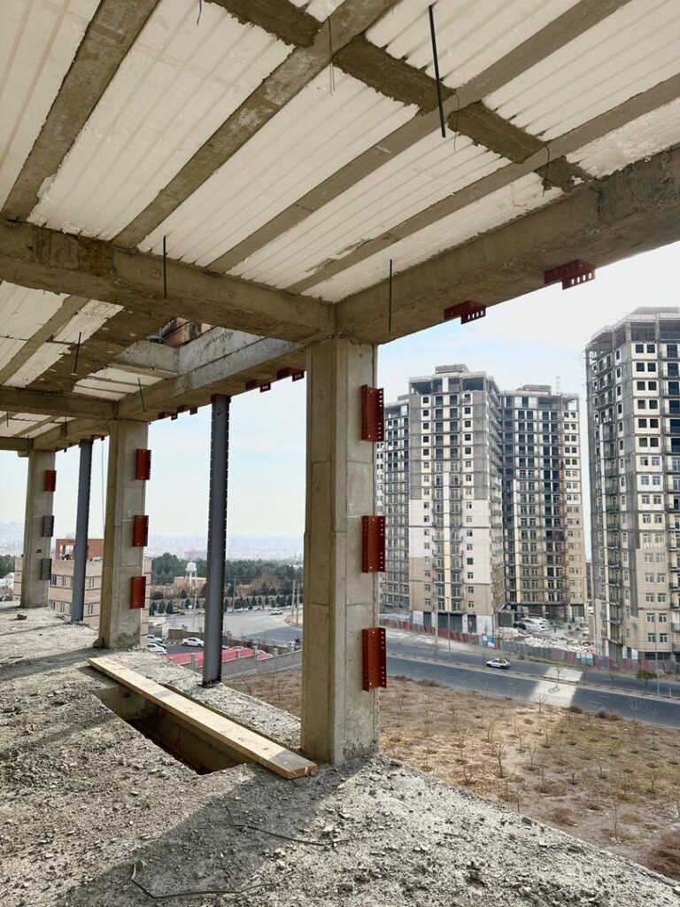 سازه بستر آروشا تولید کننده مقاطع والپست میلگرد بستر و اتصالات در یزد