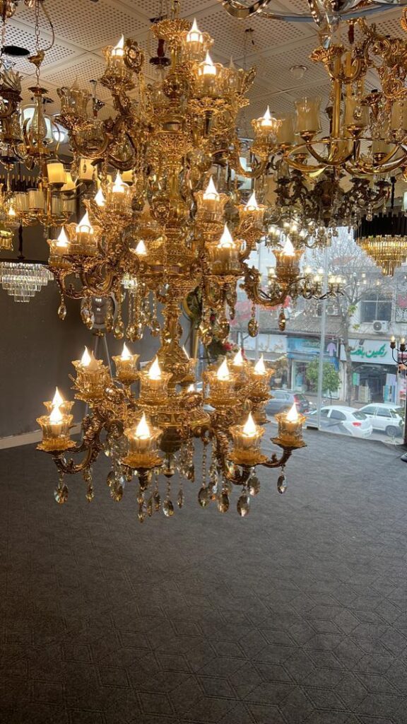 گالری لوستر و ساعت ستاره باران در رشت