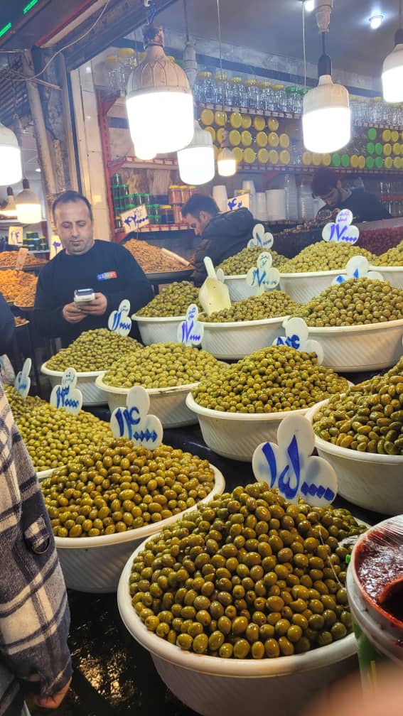 زیتون سرای کریمی در رشت ، آدرس زیتون سرای کریمی در رشت ، ایران مشاغل سامانه برتر ثبت مشاغل کشور