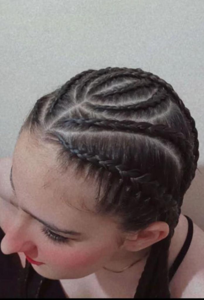 سالن تخصصی زیبایی هانیا در نورالله پازوکی پاکدشت