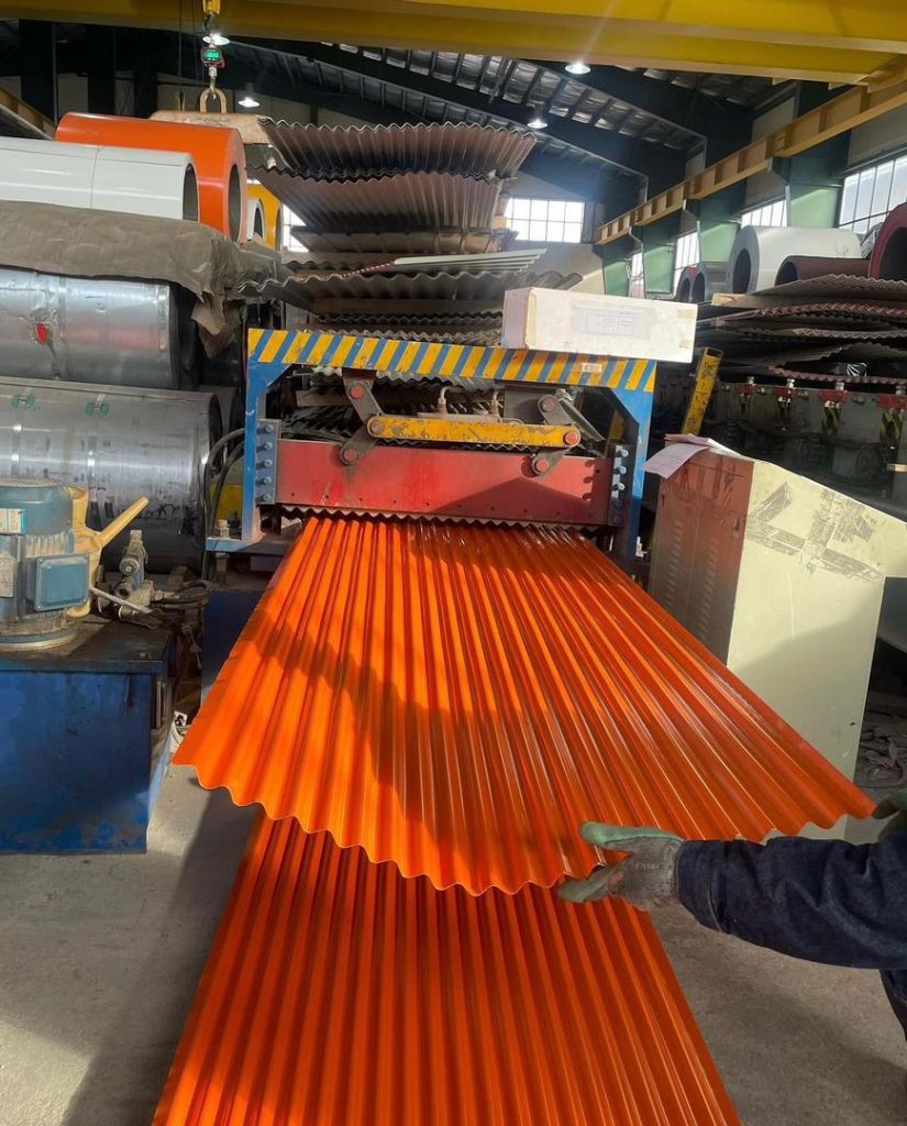 حلب و ورق آلات شیروانی آرتین بنا در رضوانشهر