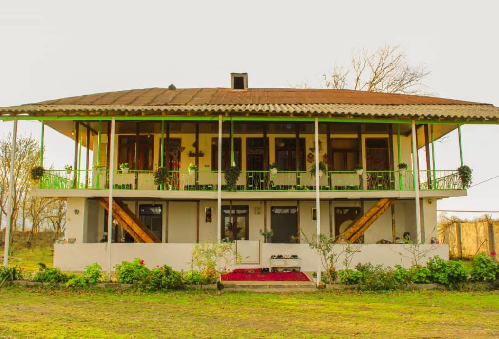 اقامتگاه بومگردی رافا در شفت