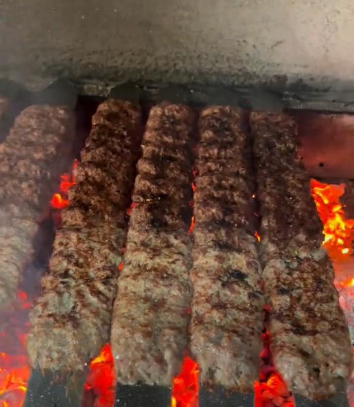 کباب ساطوری بناب آذربایجان عزتی در اهواز