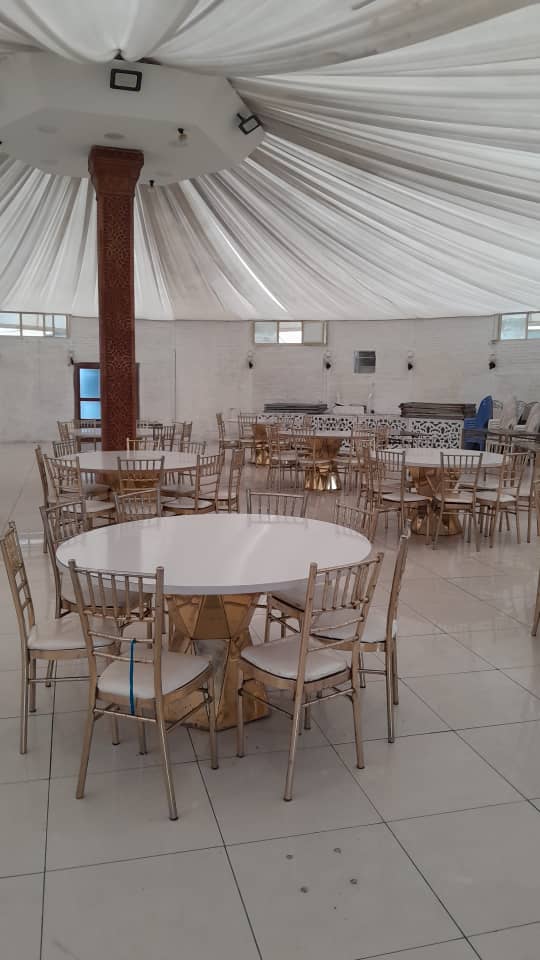 مجموعه پذیرایی ولیعصر در شیراز