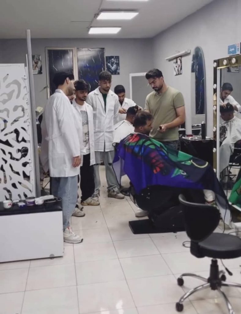 آموزشگاه آرایشگری مردانه حمید شاهدوست در اسلامشهر