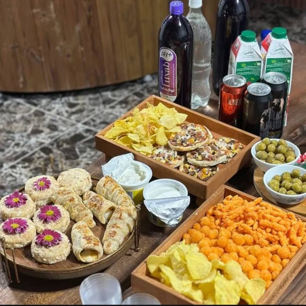 تهیه غذای خانگی و فینگرفود الیسا در ساری