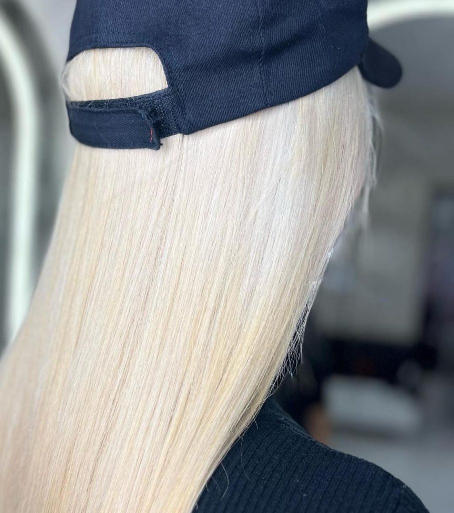 خدمات تخصصی رنگ و لایت مو آیدا نوروزی در اراک