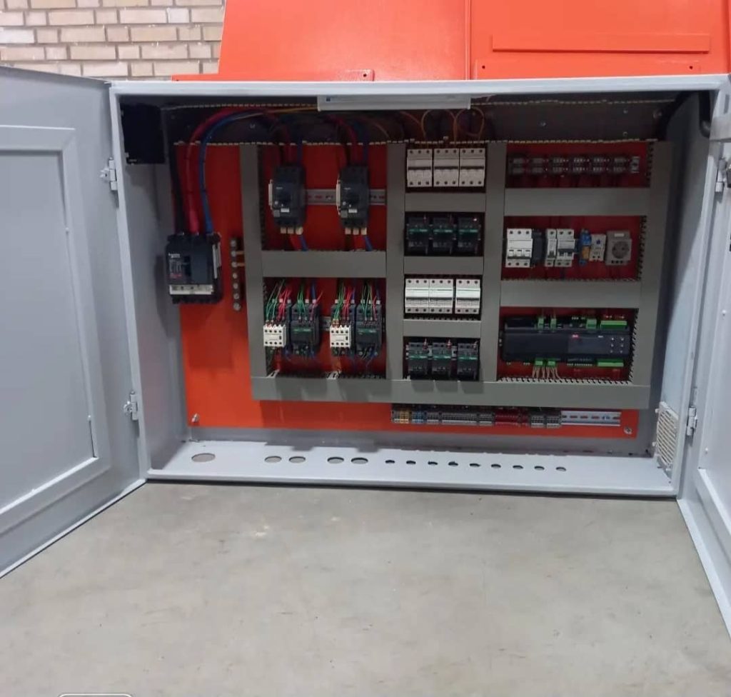 فروش و اجرای چیلر تراکمی و جذبی توانمندان در کرج