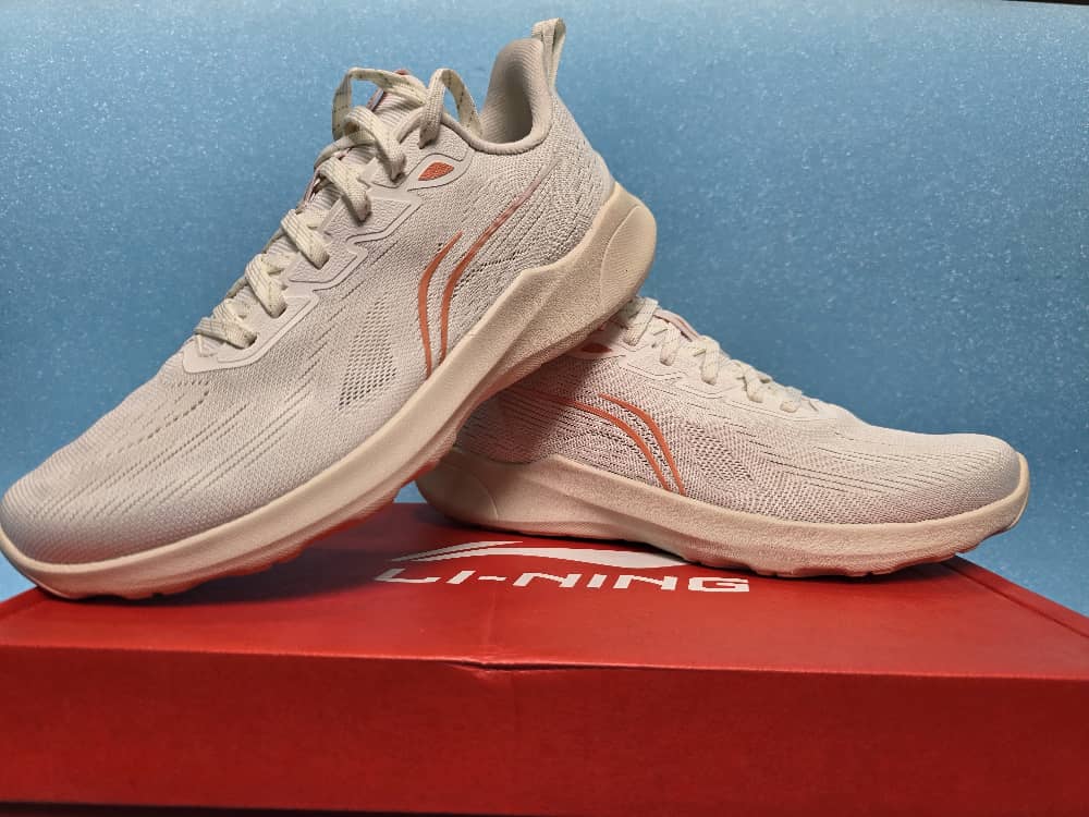 فروش کتانی ویتنامی اسپرت 340 در اصفهان