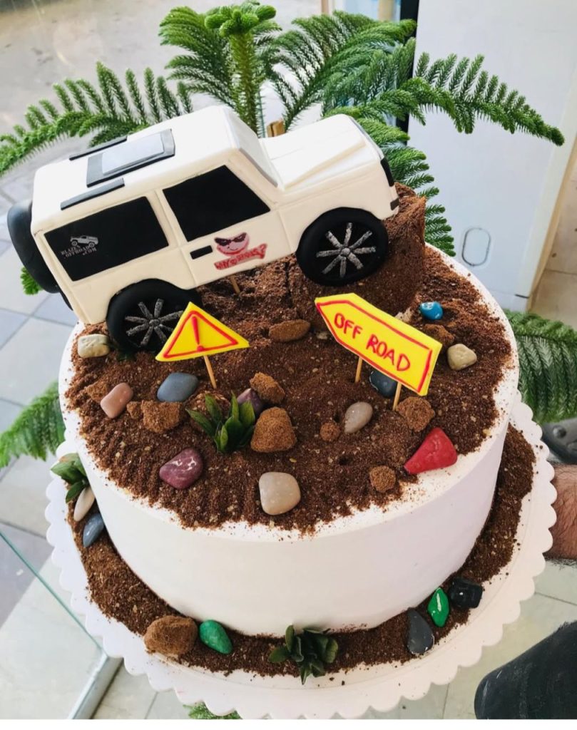 شیرینی آلما در چهارباغ کرج