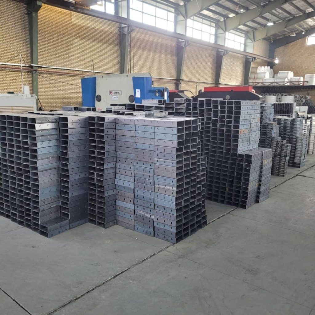 تولید و فروش والپست جهان فلز در کرج