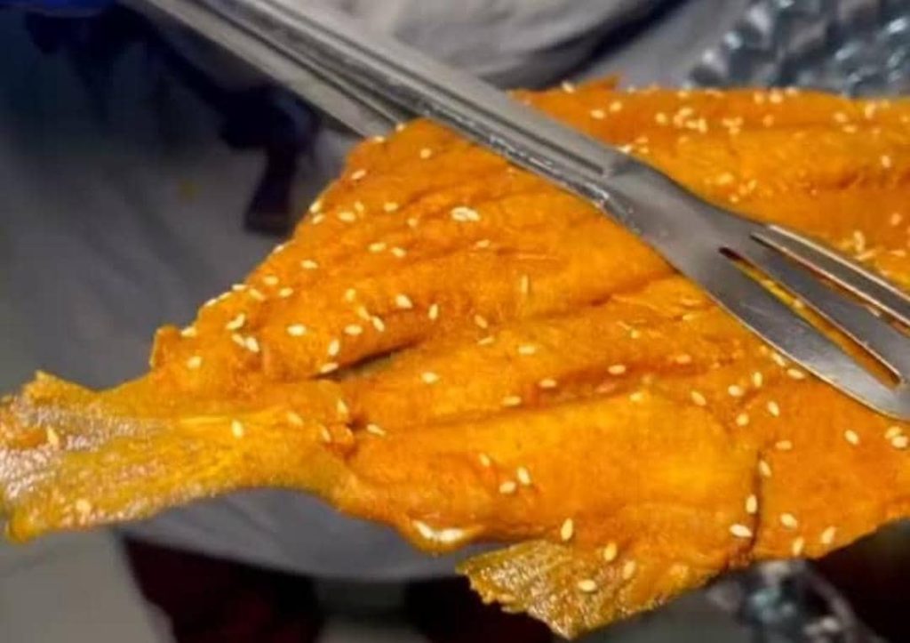 سفره خانه سنتی باستان در کاشان