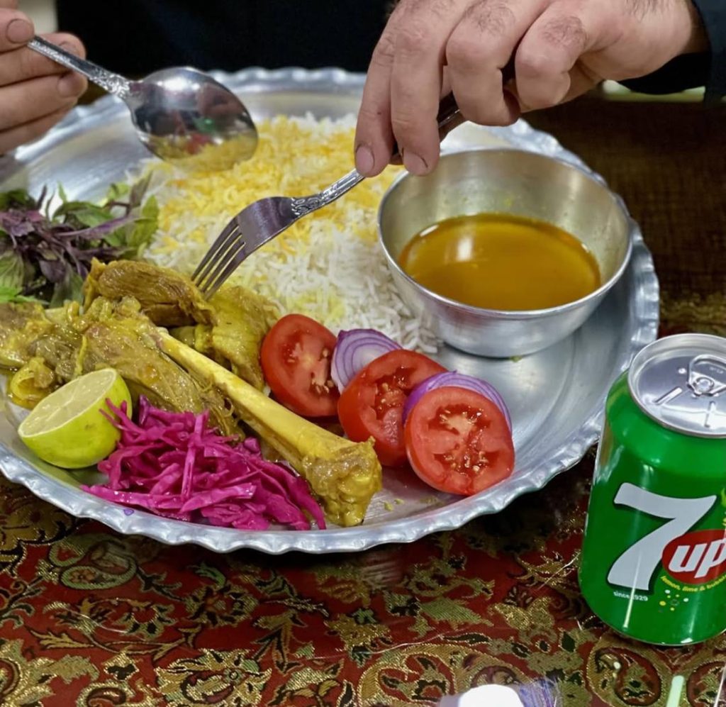 رستوران فرخ مریوان