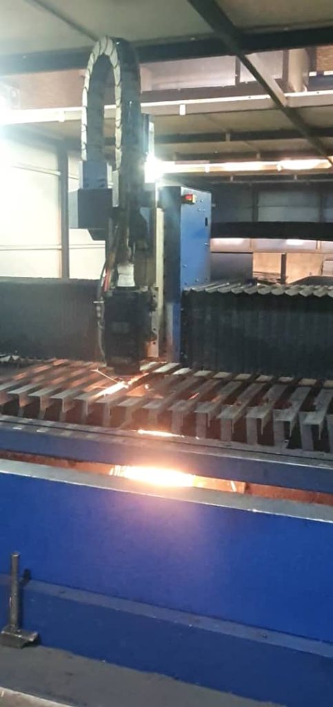 برش لیزری فلزات و پروفیل هوا راه صنعت جعفری محمدشهر