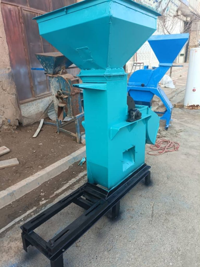 تولیدکننده و فروش عمده تجهیزات مرغداری حسنخانی قزوین