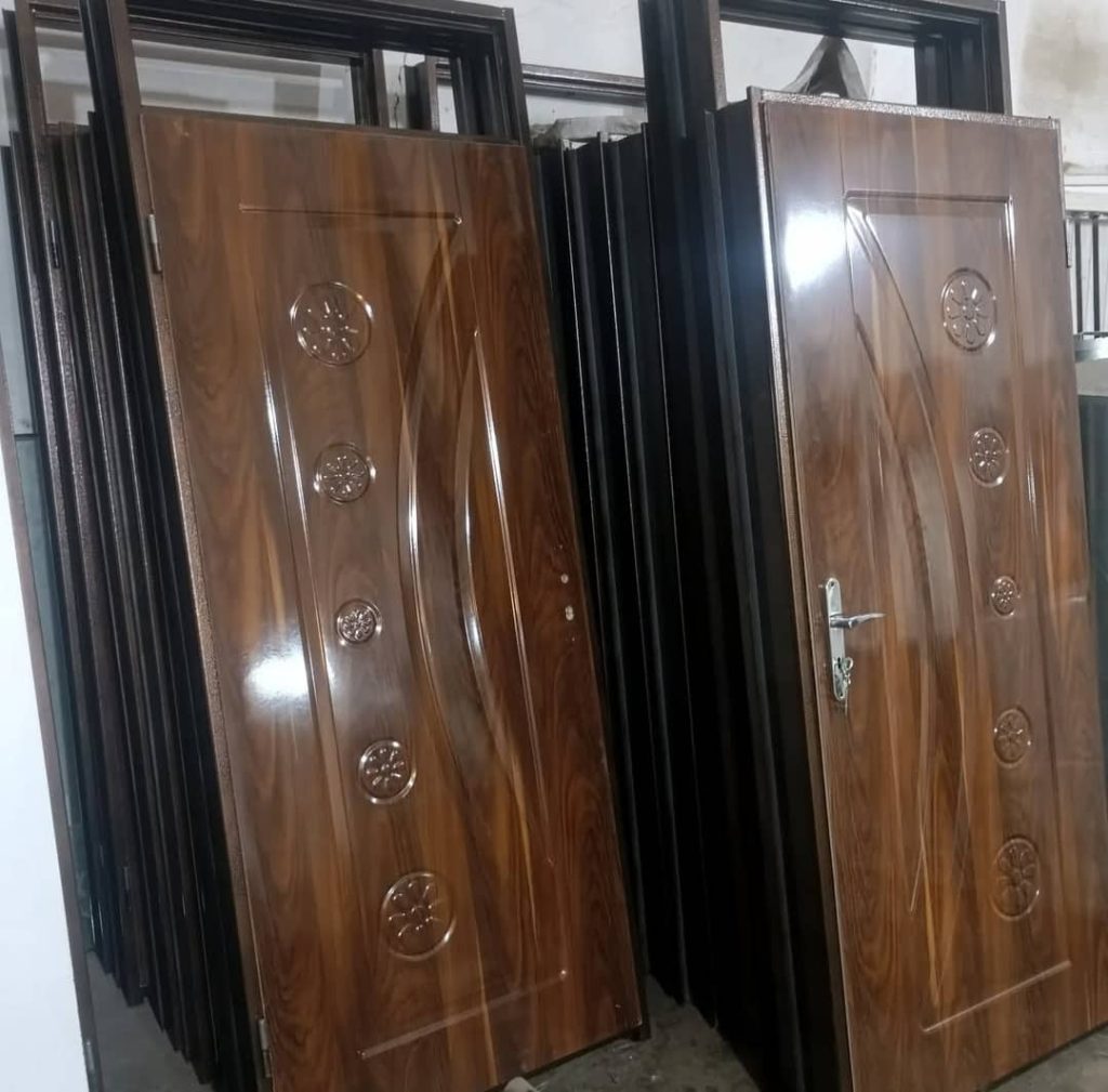 تولید درب و پنجره بیات در زنجان