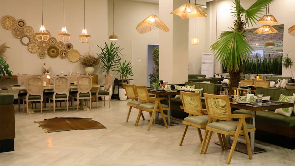 کافه رستوران آسیو لانژ و کوبار در کلاردشت