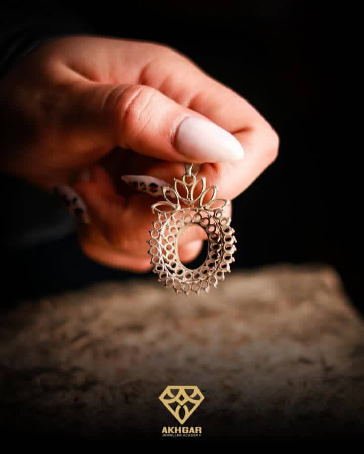 آموزشگاه طلا و جواهرسازی اخگر در ارومیه