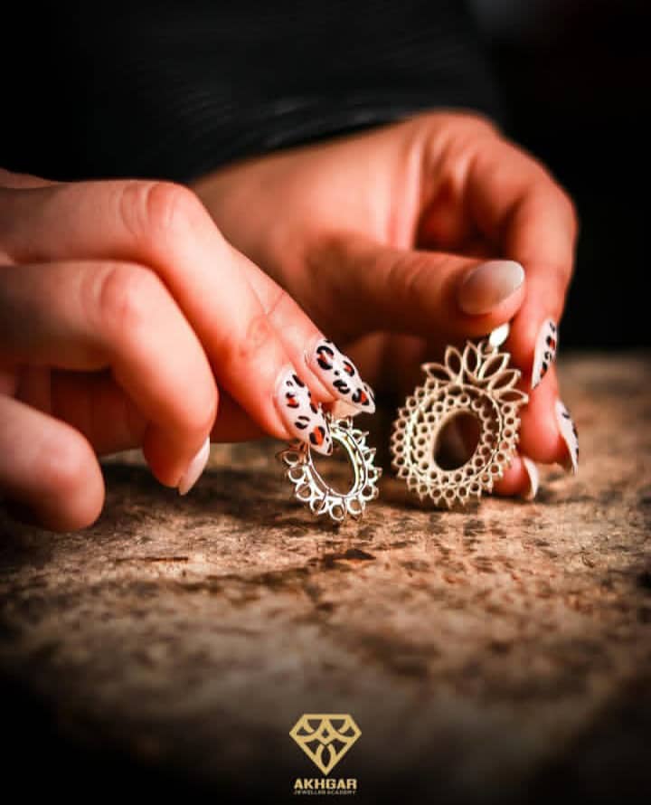 آموزشگاه طلا و جواهرسازی اخگر در ارومیه