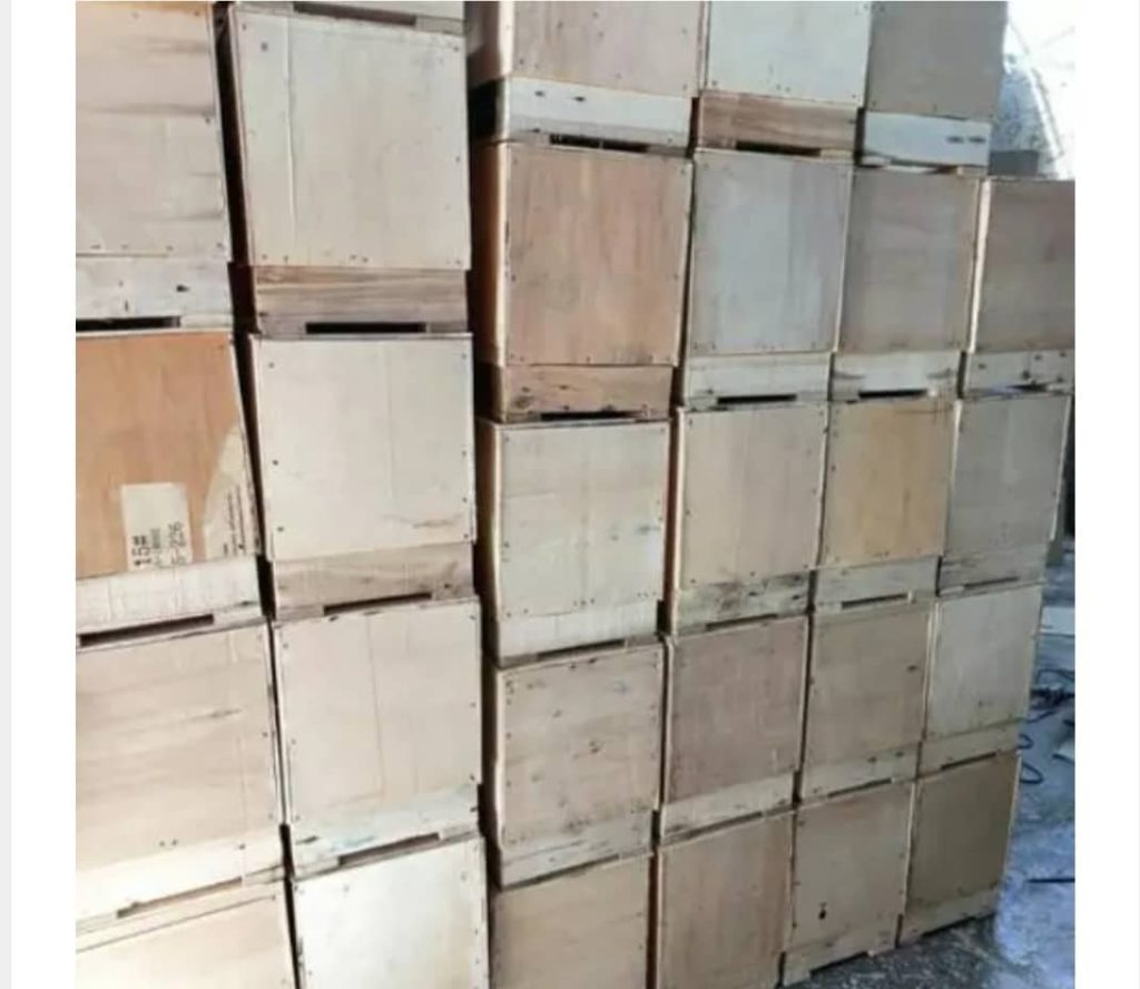 خرید و فروش پالت چوبی وزیری در یزد