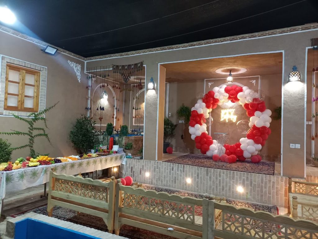 اجاره ویلا استخردار سپهری در یزد