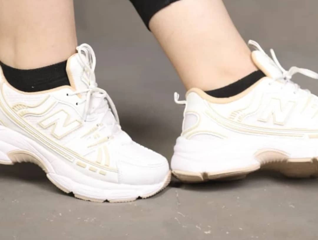 تولید و فروش عمده کفش و کتانی سلین در نسیم شهر