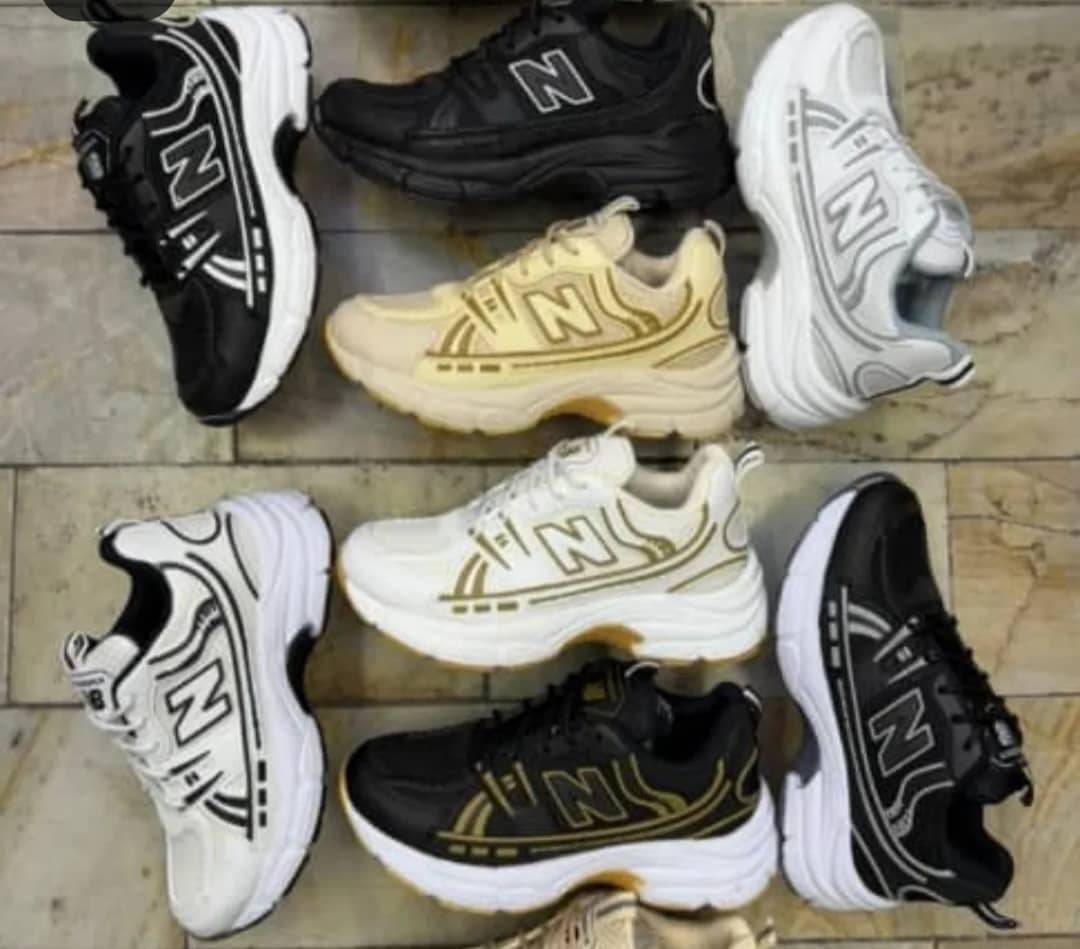 تولید و فروش عمده کفش و کتانی سلین در نسیم شهر