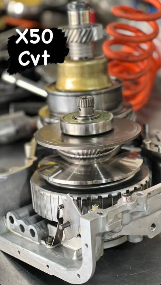 تعمیرگاه گیربکس اتوماتیک خودرو چینی شاهکار گیربکس محمود بیگی در شمال تهران