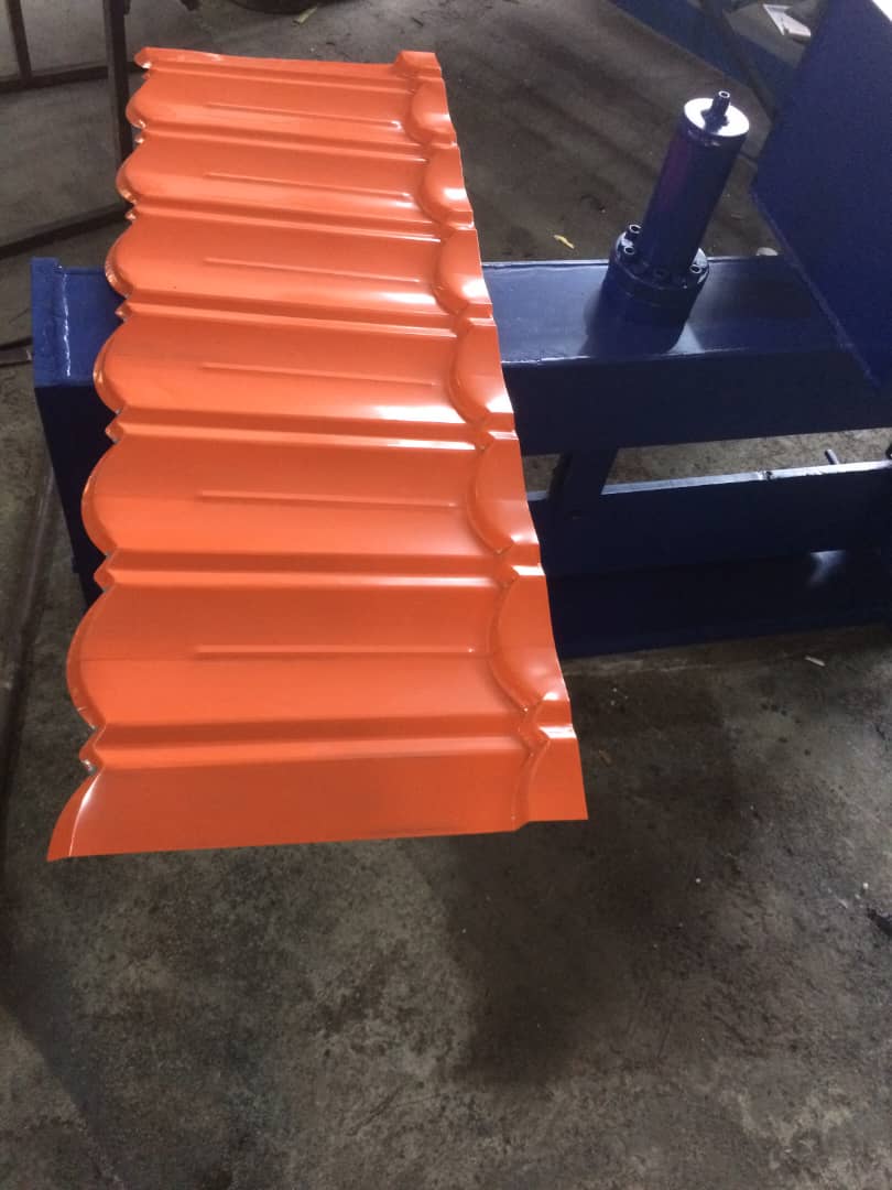 فروش ورق رنگی سقف شیروانی بوران پوشش آمل در چمستان