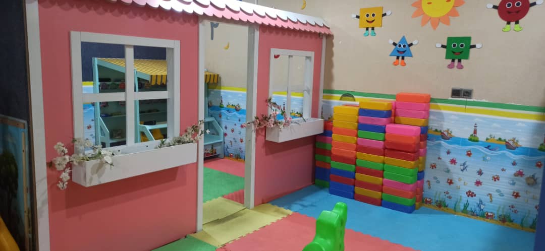 خانه بازی آبرنگ در شیراز