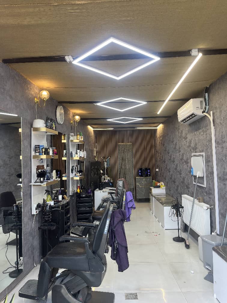 آرایشگاه مردانه نیوفرم در تربت حیدریه