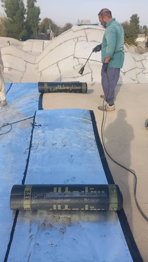 اجرای ایزوگام و قیرگونی تاجیک در ورامین