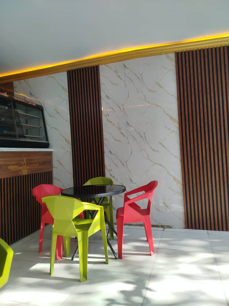 فروش و نصب کاغذ دیواری یوسفی در کرمان