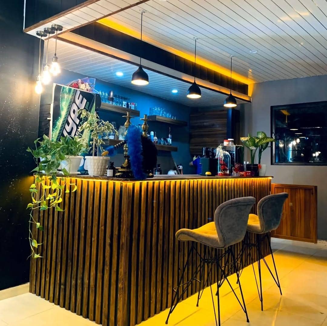 کافه رستوران ترنج طلایی تالش