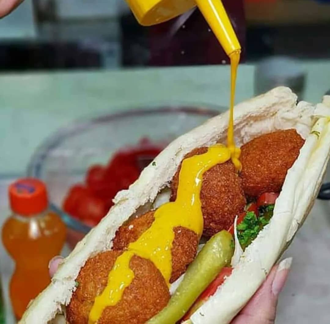 فست فود اهورا در ملایر