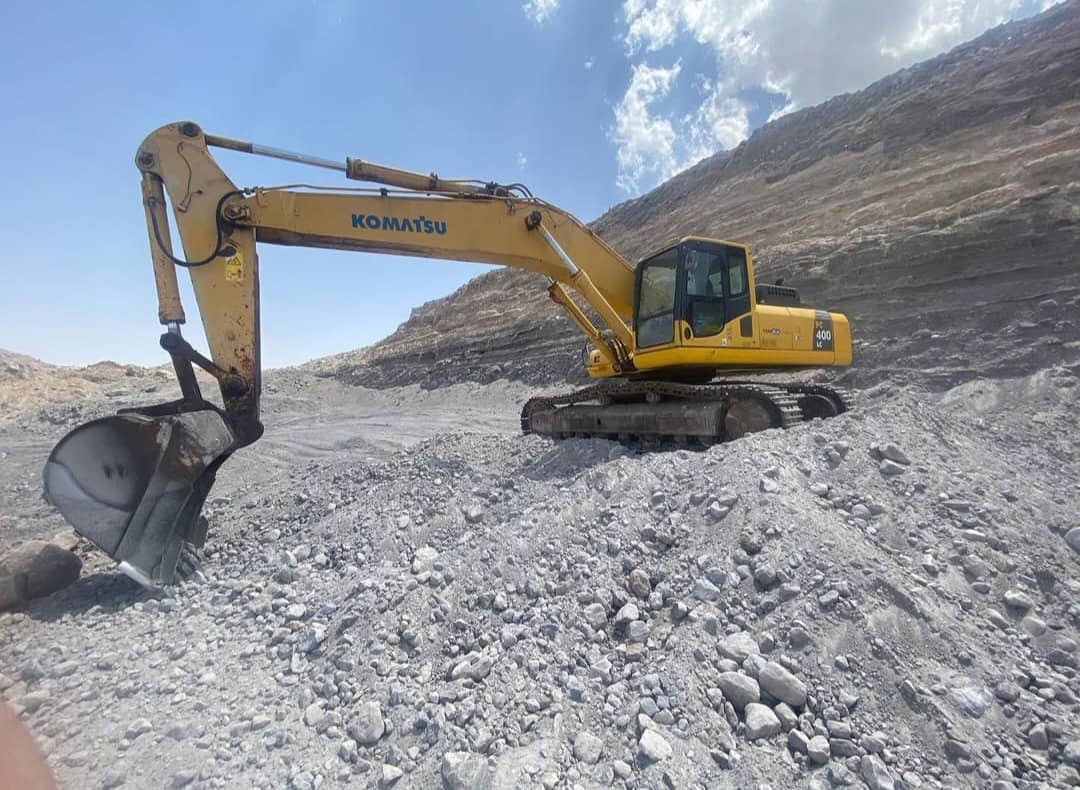 تعمیر و بازسازی ماشین آلات راهسازی و بولدوزر موحدیان در یزد